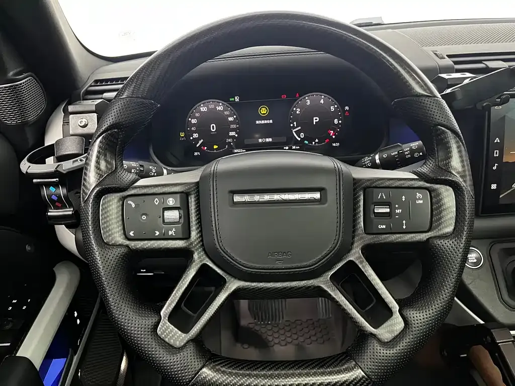 Land Rover Defender — фото 10