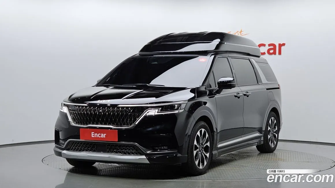 Kia Carnival — фото 1