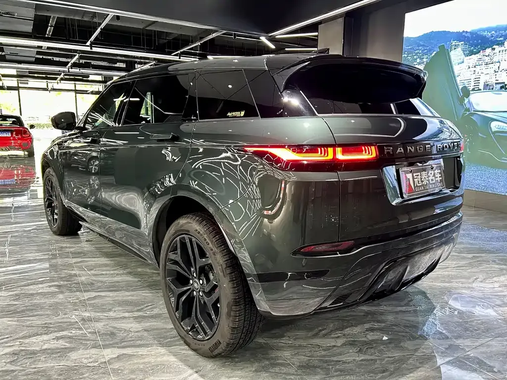 Land Rover Evoque — фото 7