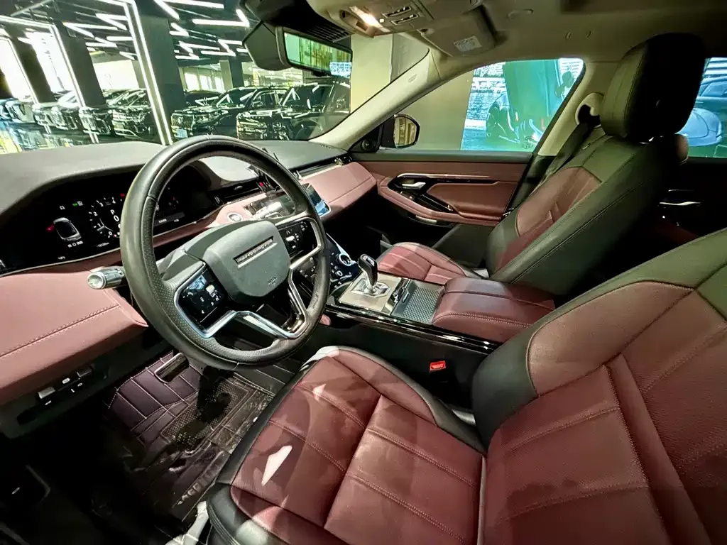 Land Rover Evoque — фото 9