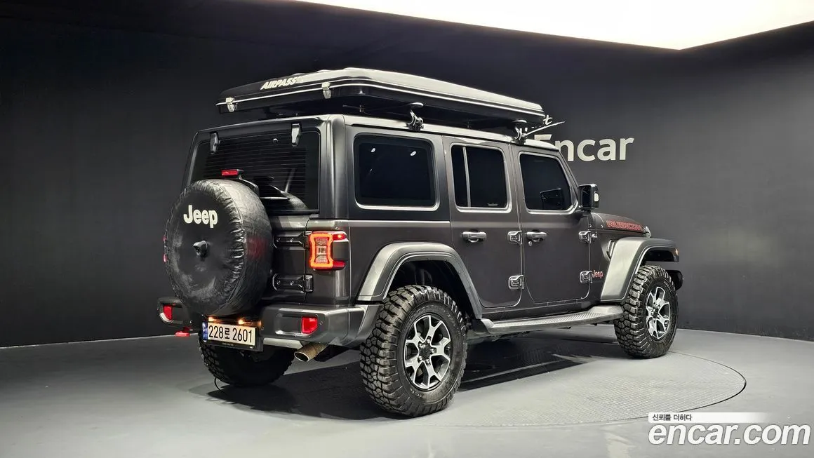Jeep Wrangler — фото 2