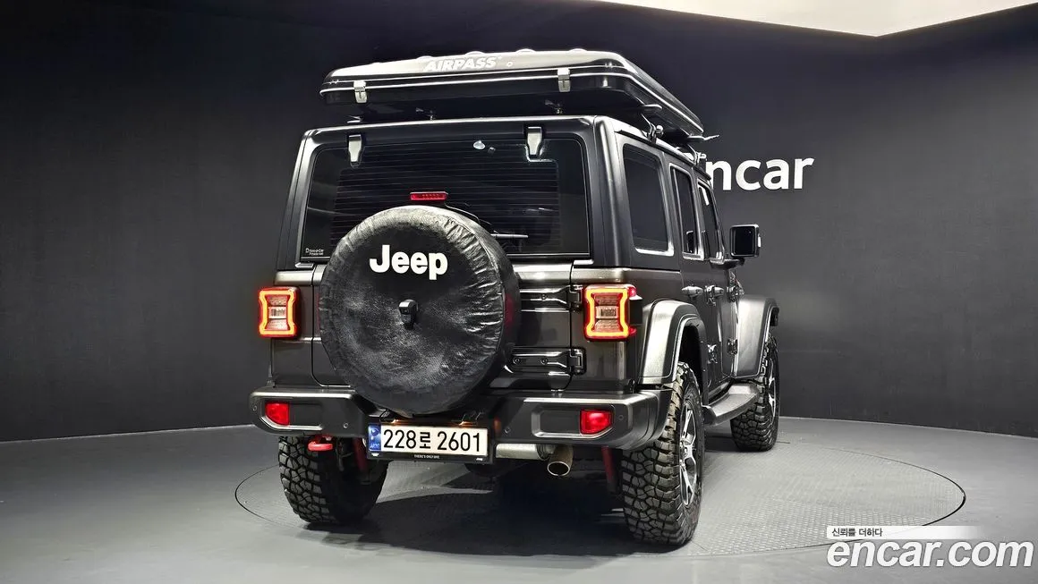 Jeep Wrangler — фото 4