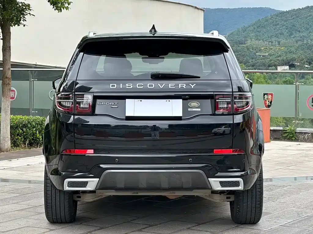Land Rover Discovery Sport — фото 10