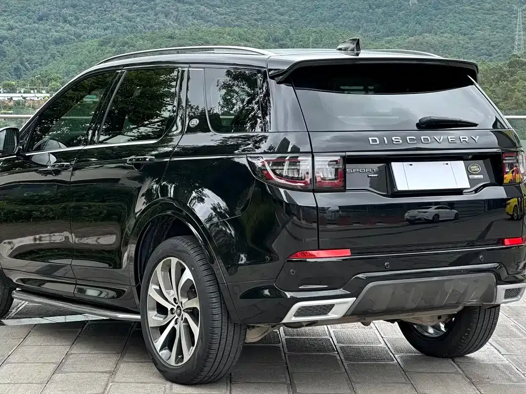 Land Rover Discovery Sport — фото 8