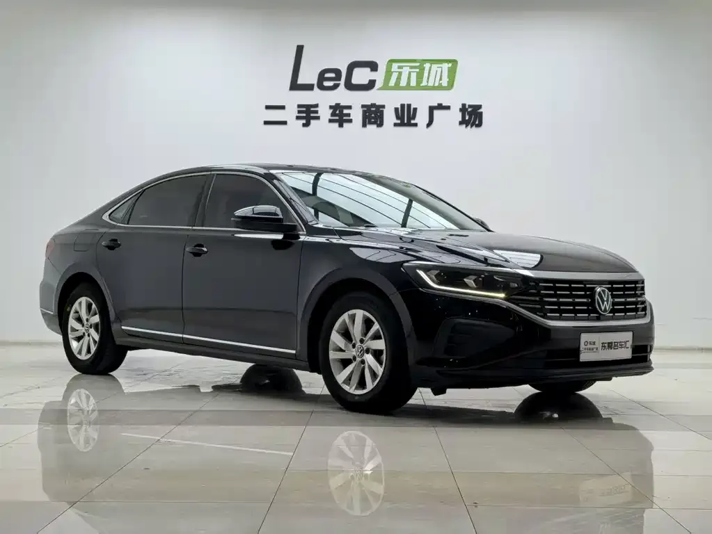 Volkswagen Passat — фото 3