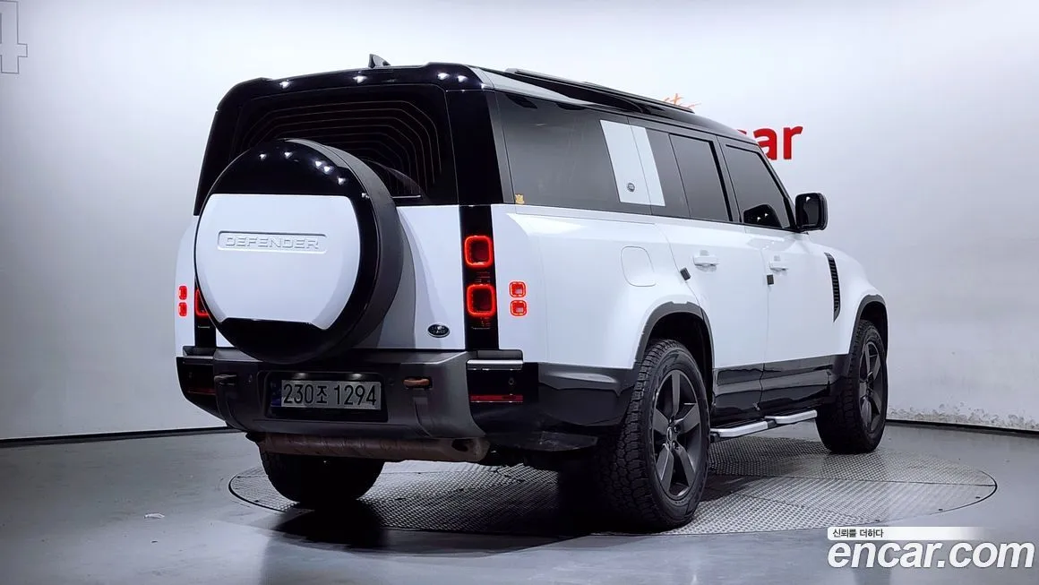 Land Rover Defender — фото 2