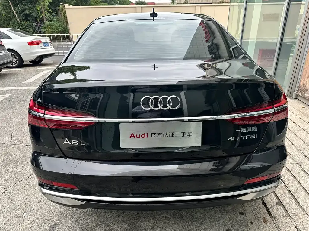 Audi A6L — фото 6