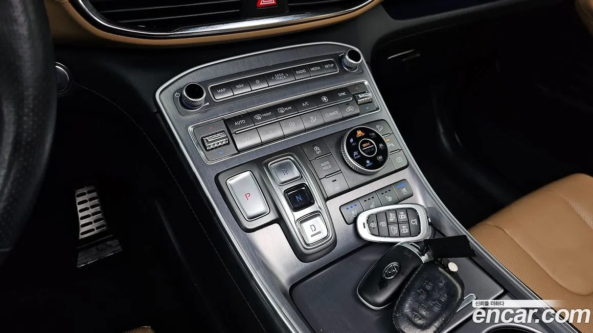 Hyundai Santafe — фото 9