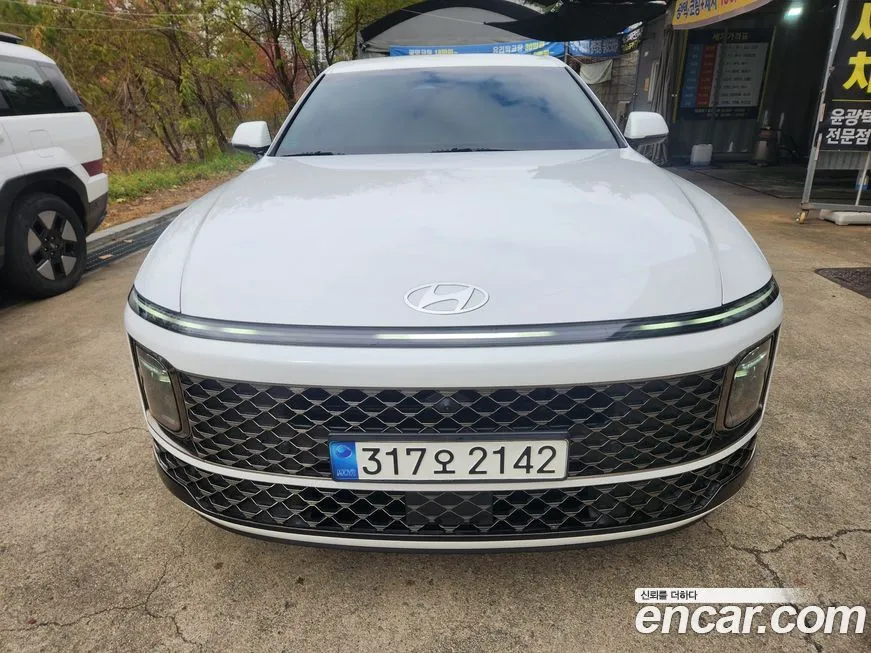 Hyundai Grandeur — фото 1