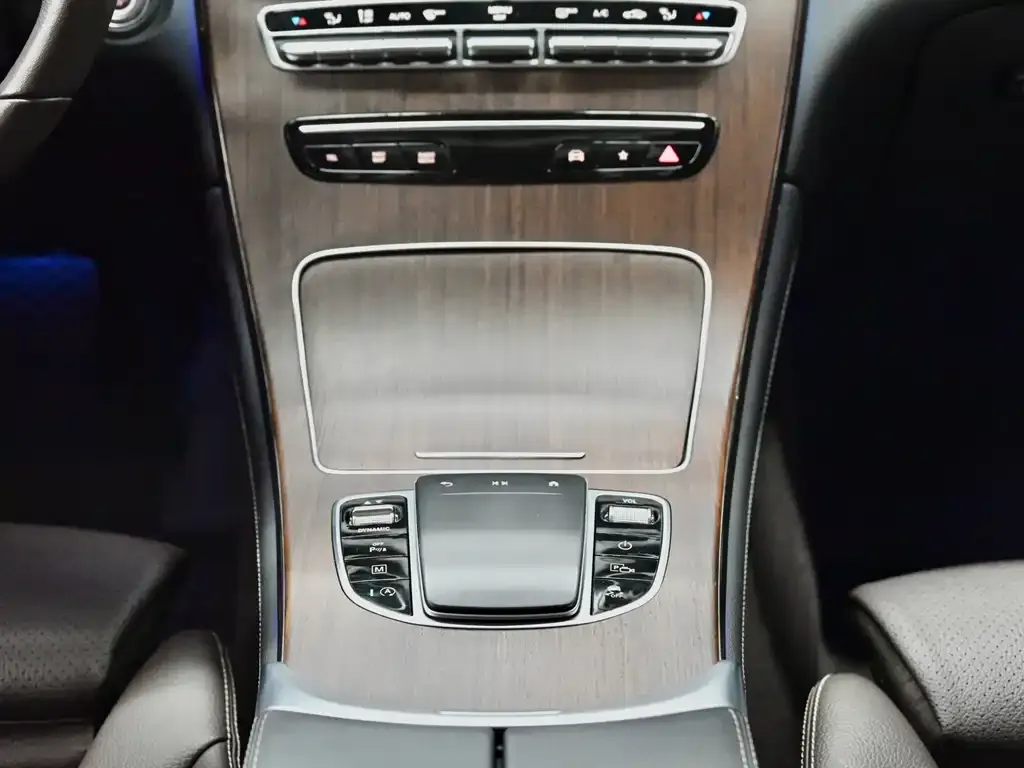 Mercedes-Benz GLC — фото 10
