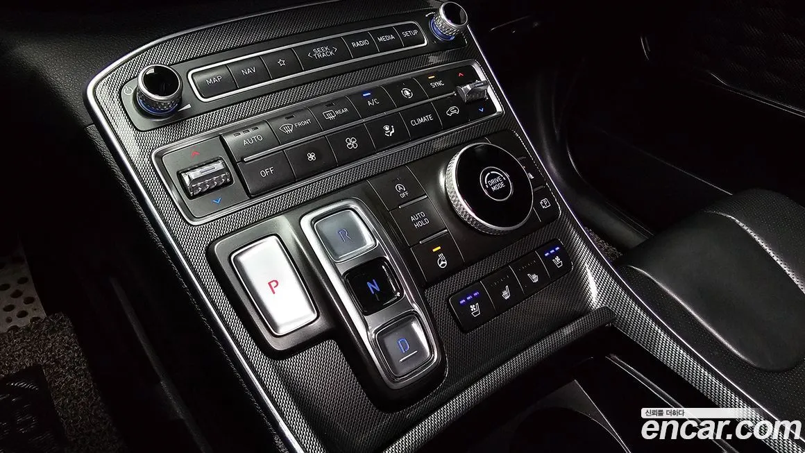 Hyundai Santafe — фото 9