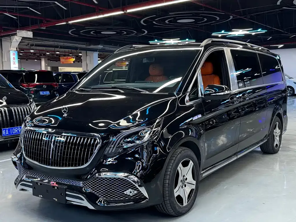 Mercedes-Benz Vito — фото 1