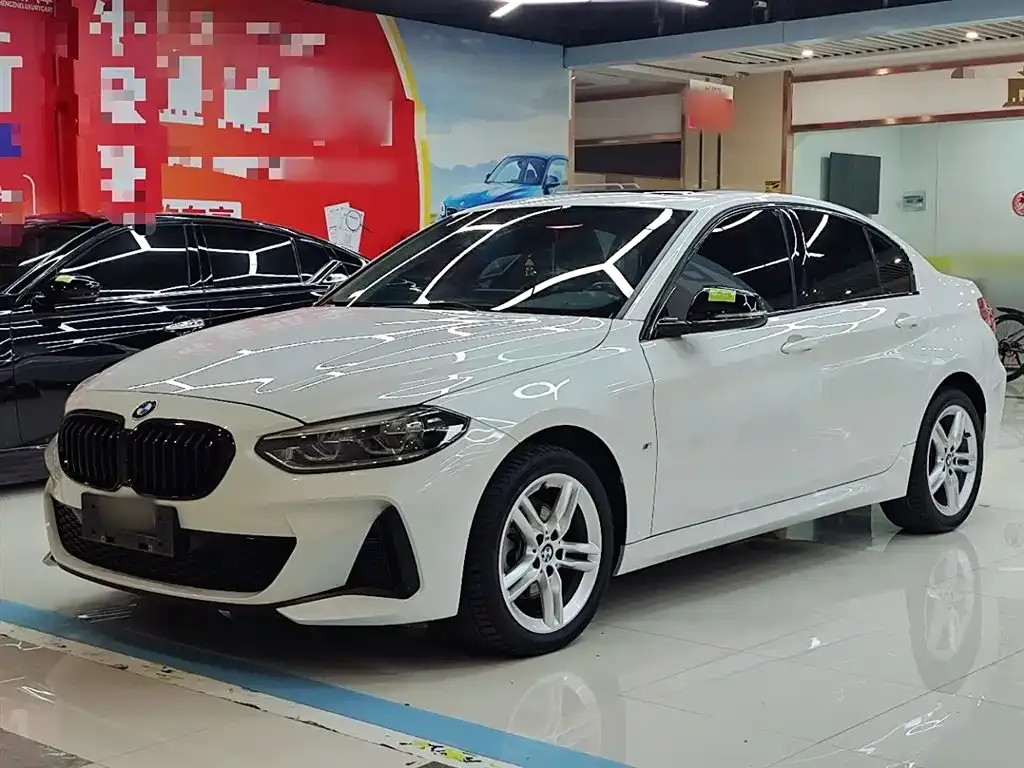 BMW 1 Series — фото 1