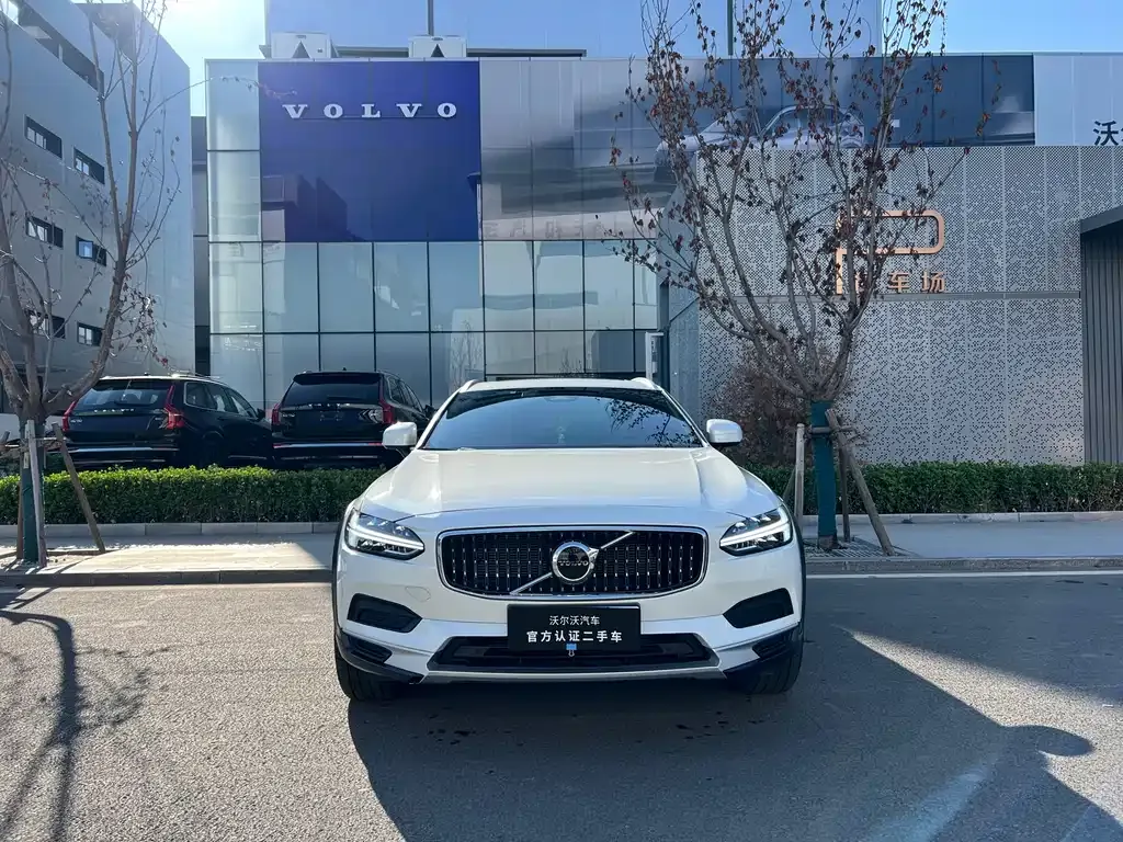 Volvo V90 — фото 2
