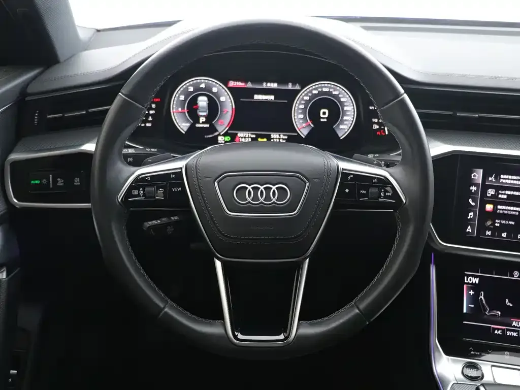Audi A6L — фото 9