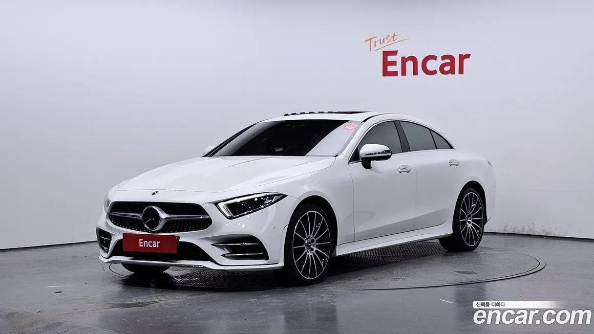 Mercedes-Benz CLS-Class — фото 1