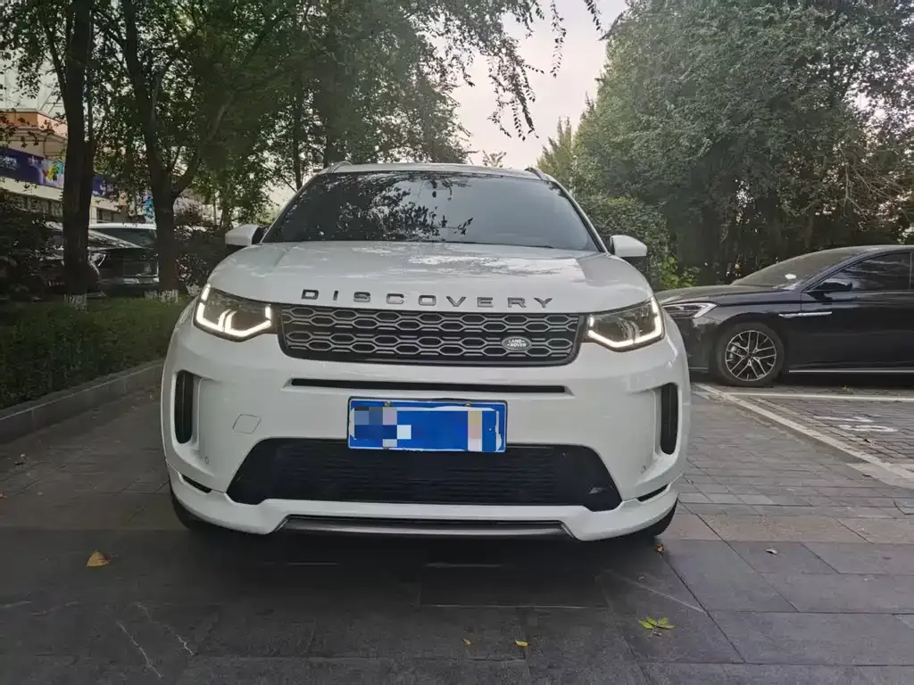 Land Rover Discovery Sport — фото 2
