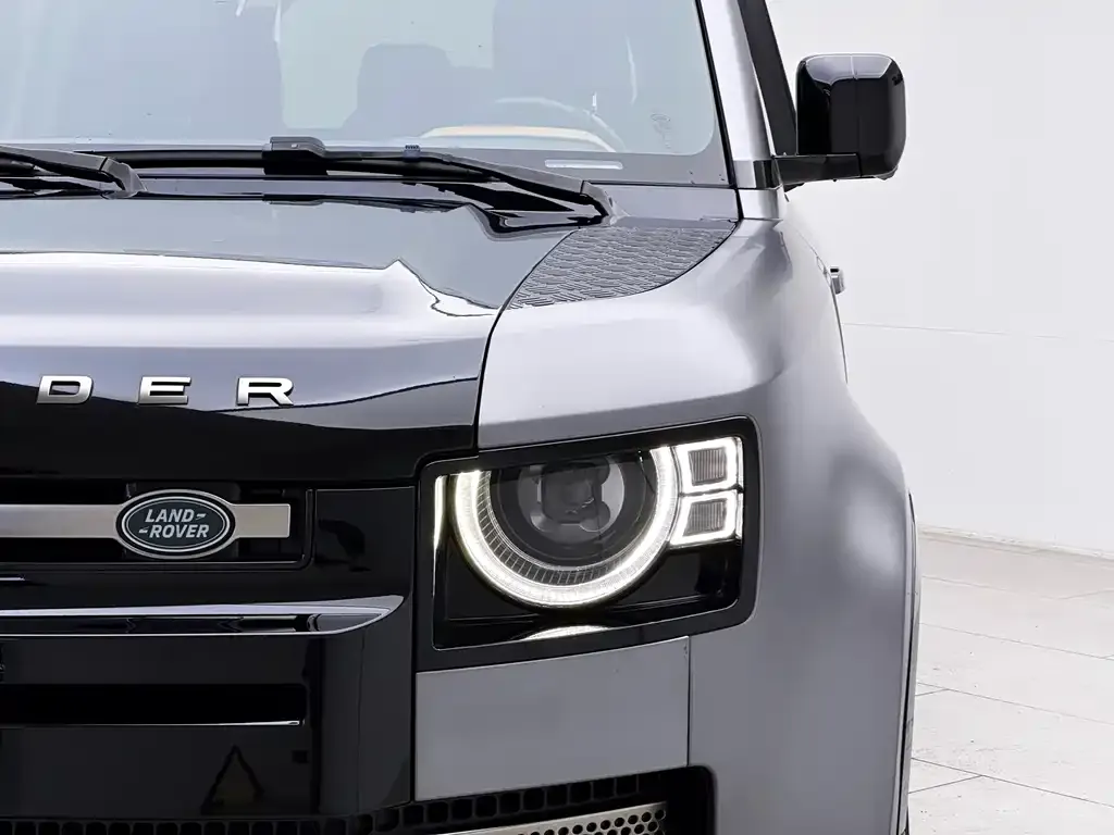 Land Rover Defender — фото 5
