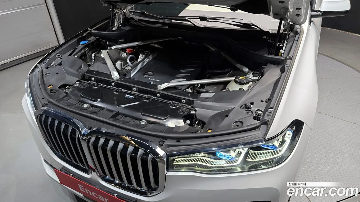 BMW X7 — фото 6