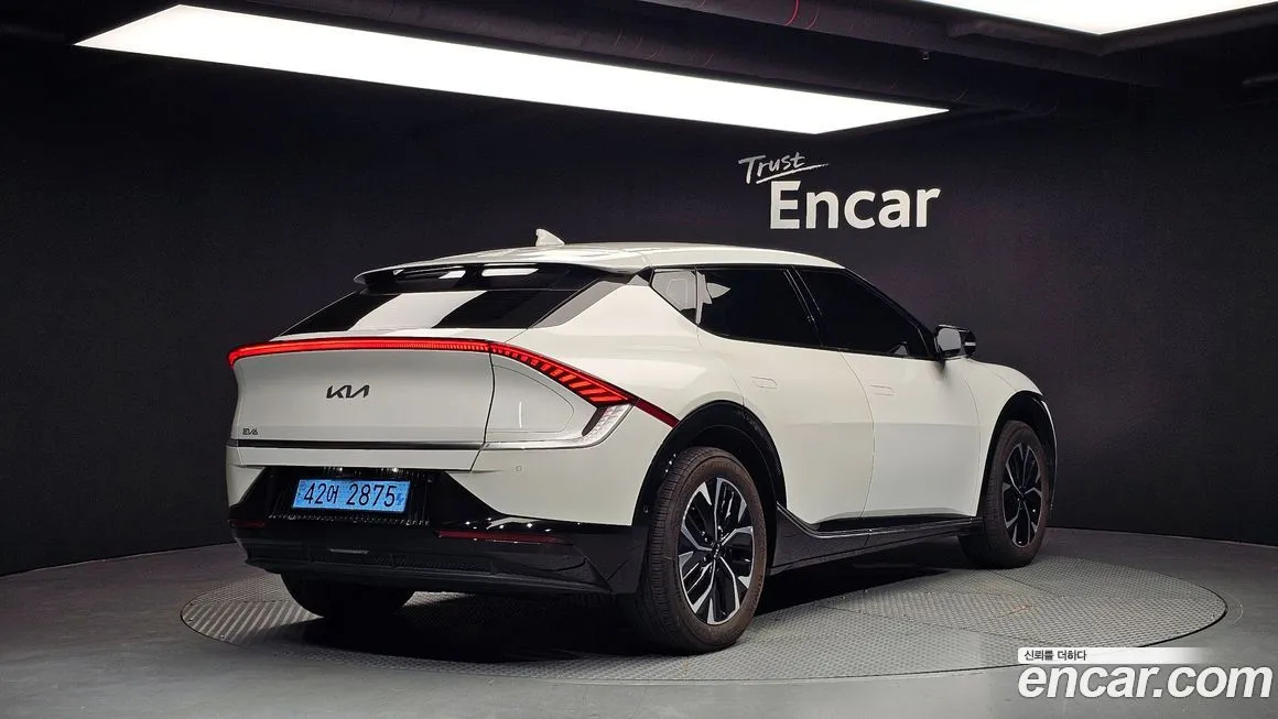 Kia EV6 — фото 2
