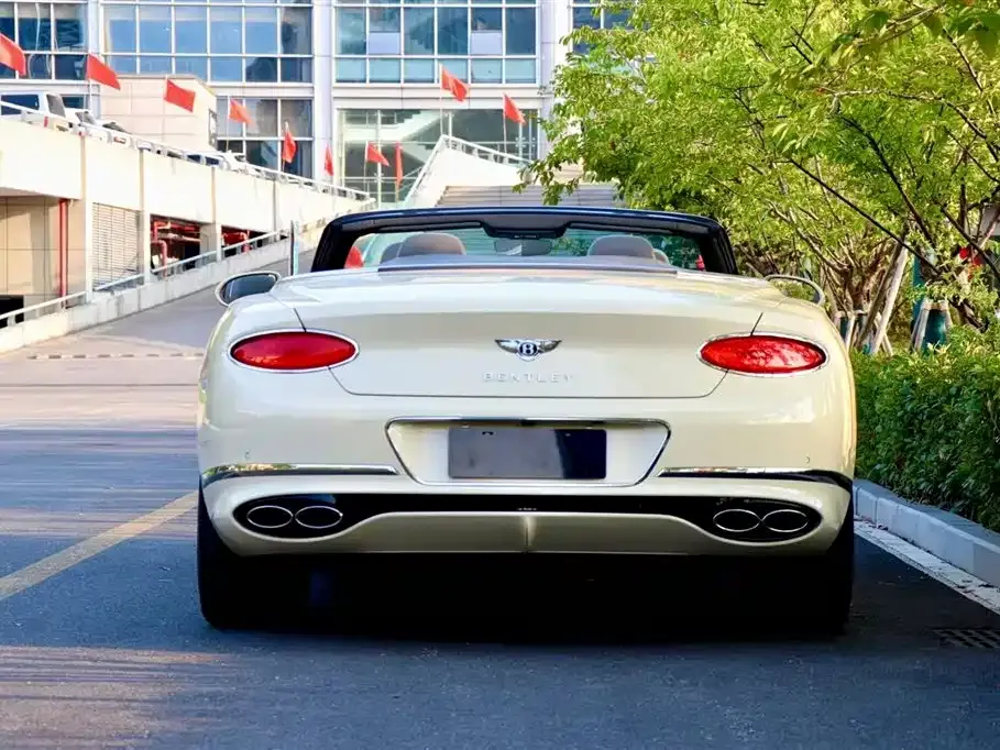 Bentley Continental — фото 2