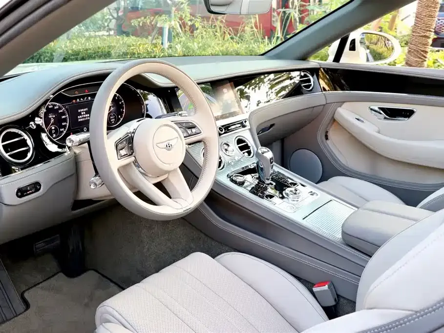 Bentley Continental — фото 7