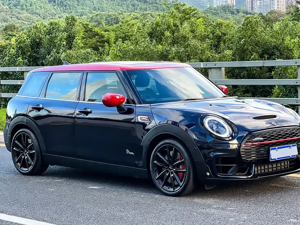 MINI Clubman JCW — фото 3