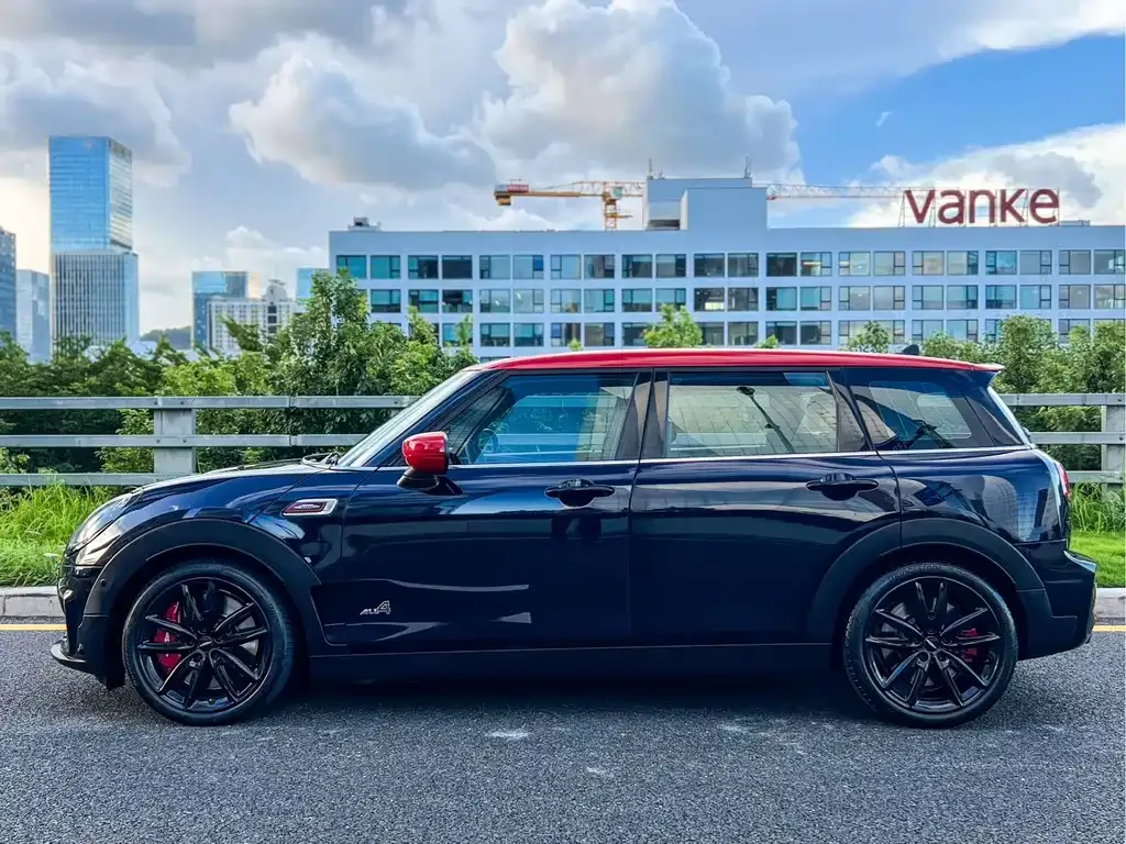 MINI Clubman JCW — фото 8