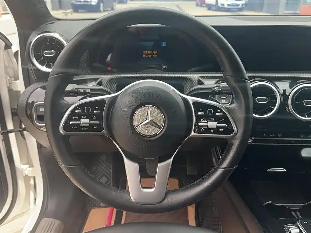 Mercedes-Benz A-Class (Import) — фото 3