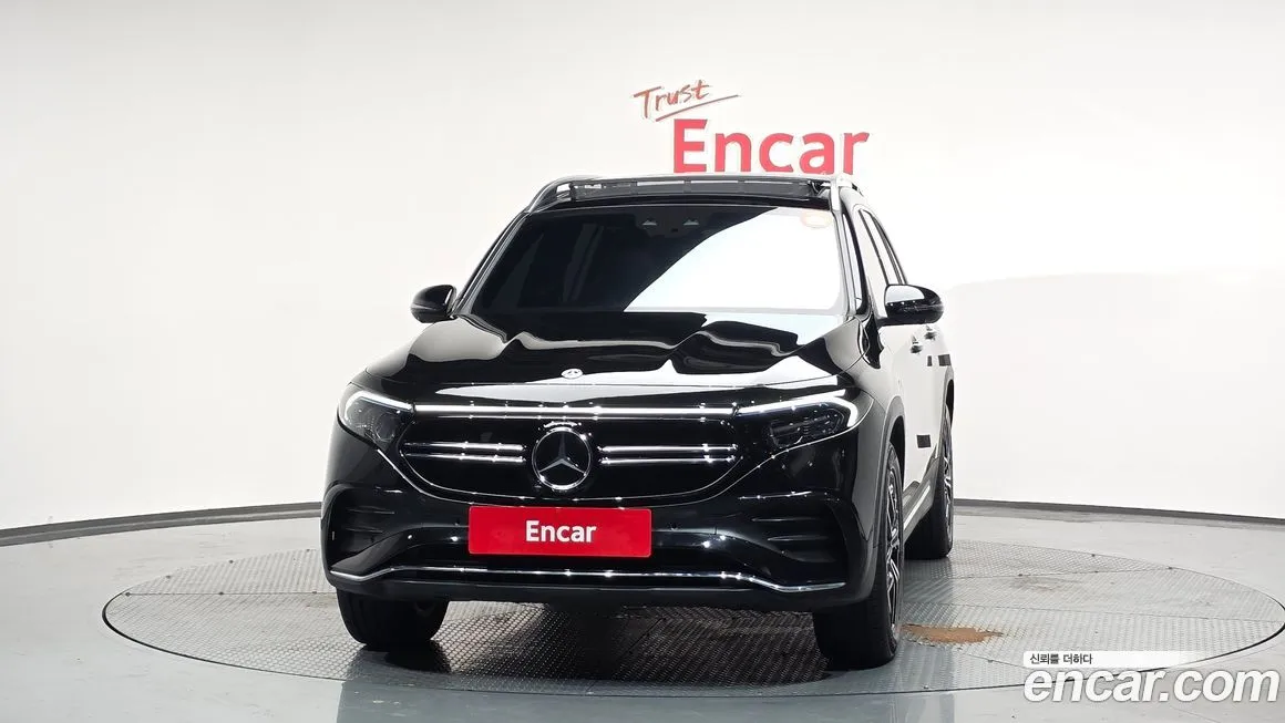Mercedes-Benz EQB — фото 3