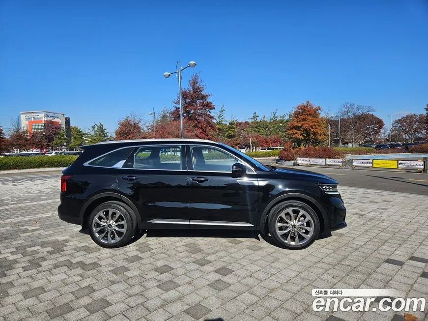 Kia Sorento — фото 3
