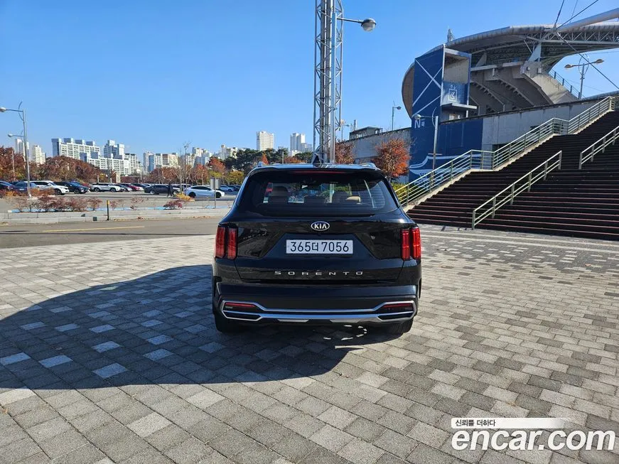 Kia Sorento — фото 5