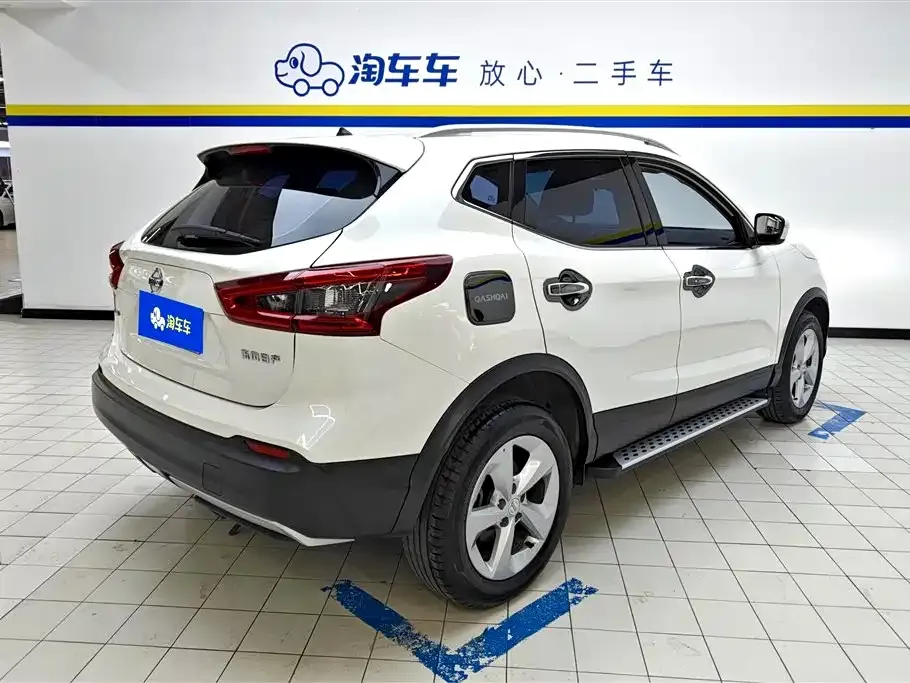 Nissan Qashqai — фото 3