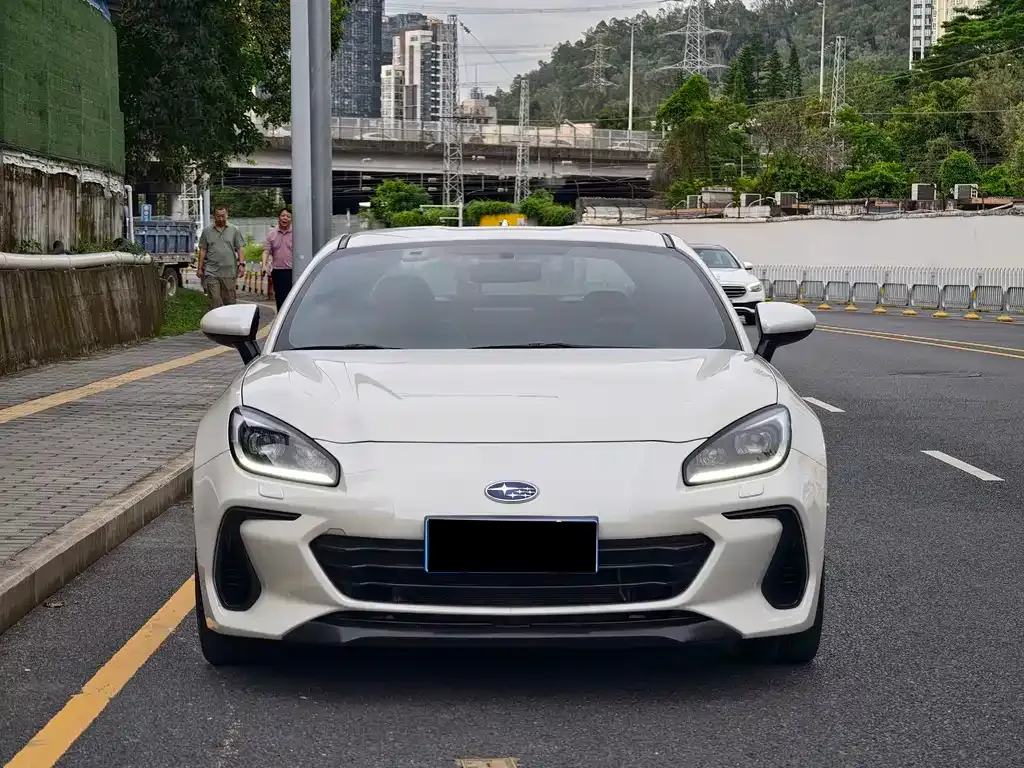 Subaru BRZ — фото 2