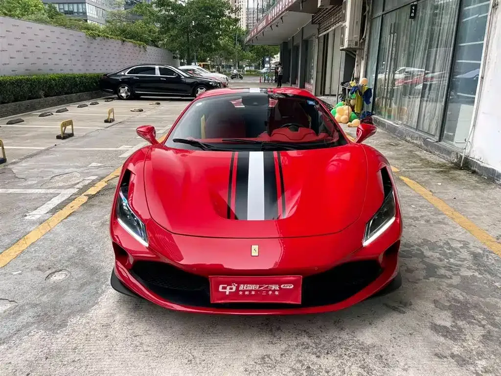 Ferrari F8 — фото 2