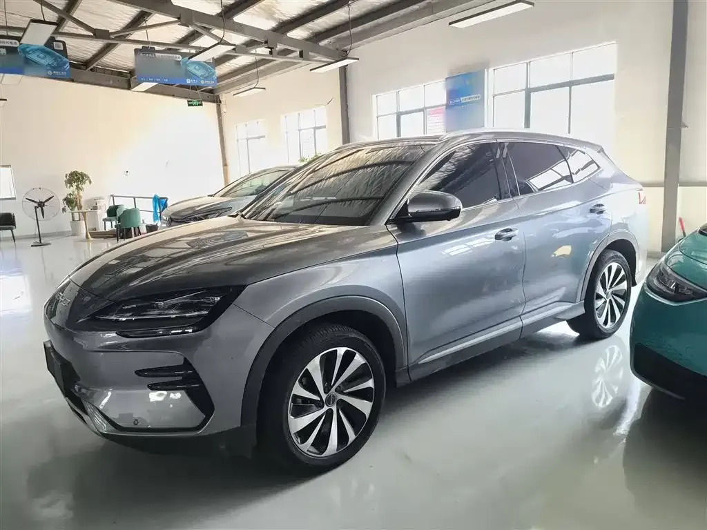 BYD PLUS New Energy — фото 5