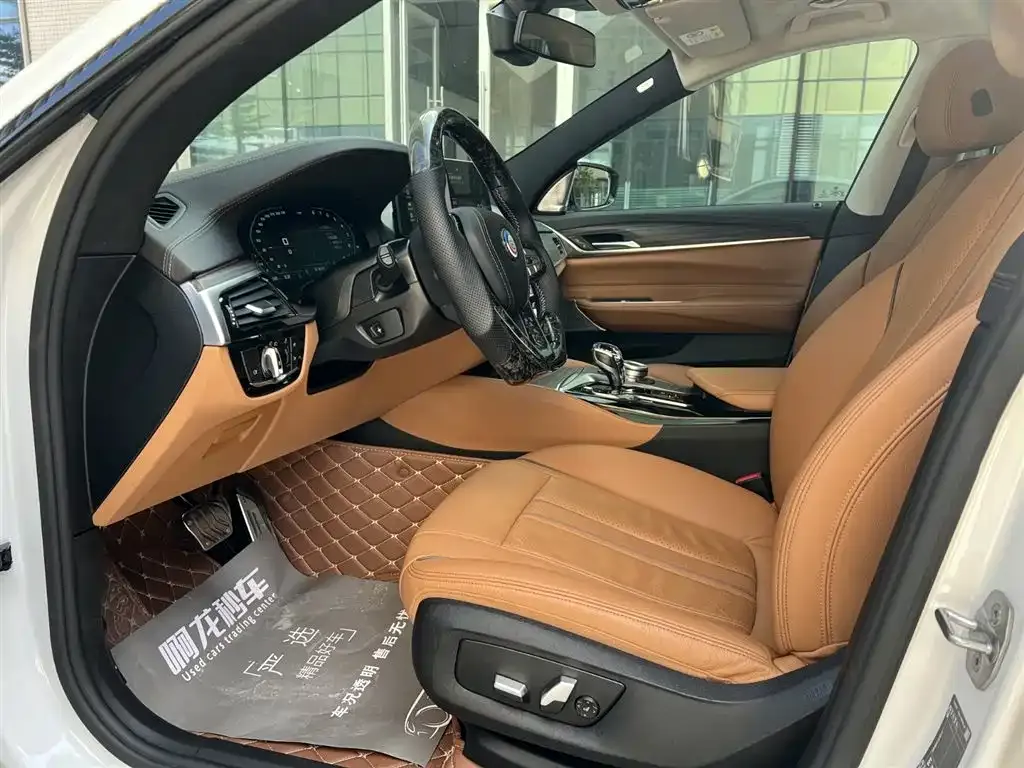 BMW 6 Series GT — фото 9