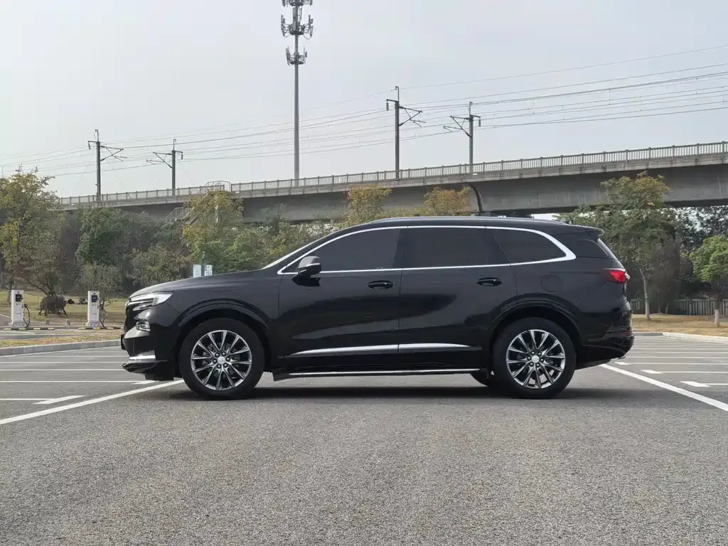 Buick Enclave — фото 3