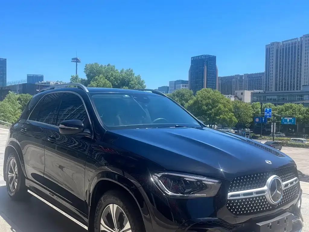 Mercedes-Benz GLE — фото 10