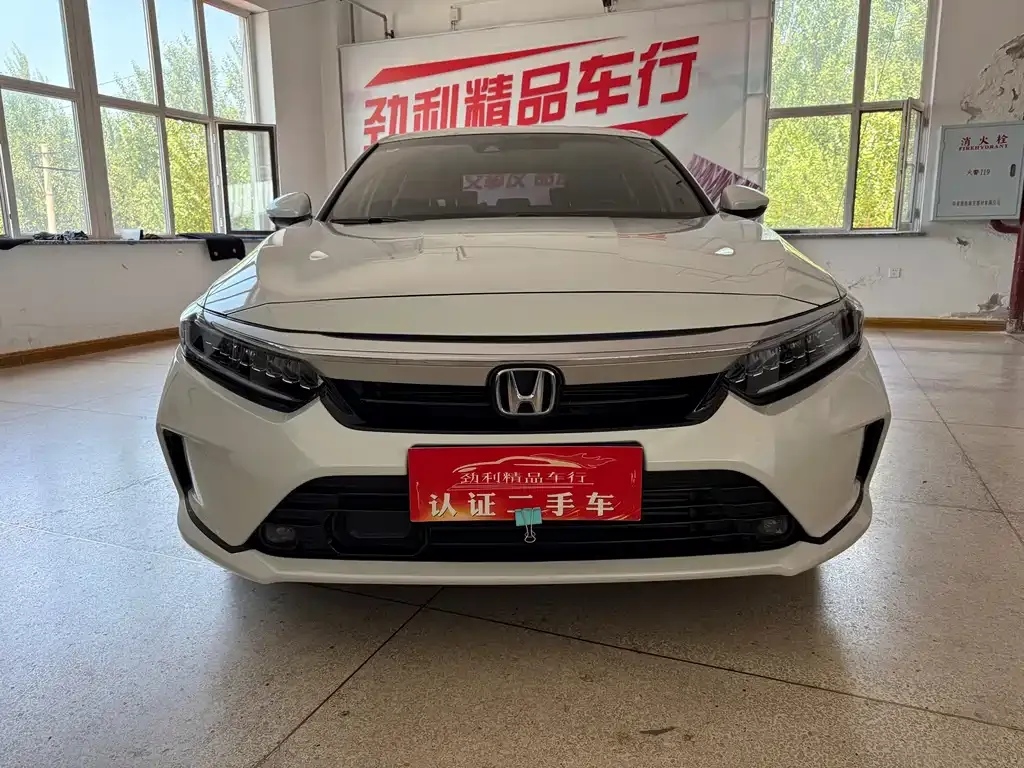 Honda Inspire — фото 1
