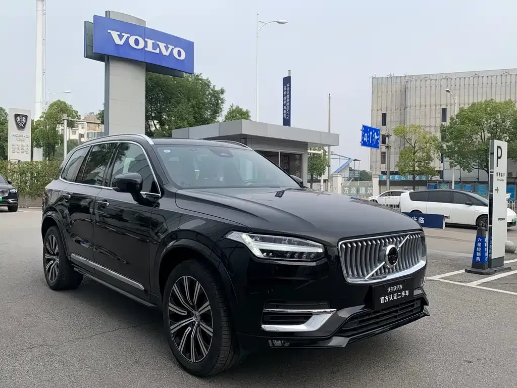 Volvo XC90 — фото 3