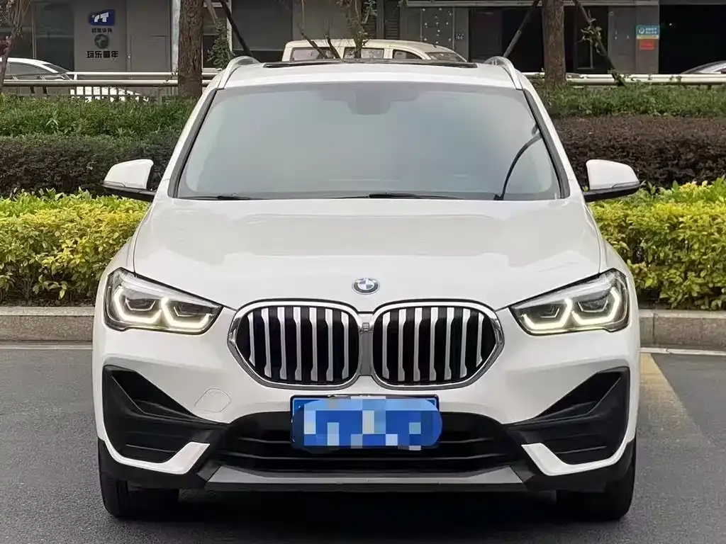 BMW X1 — фото 2