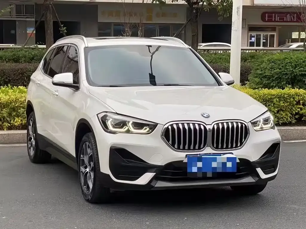 BMW X1 — фото 3