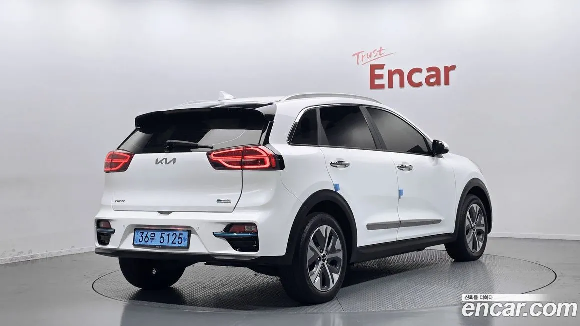 Kia Niro — фото 2