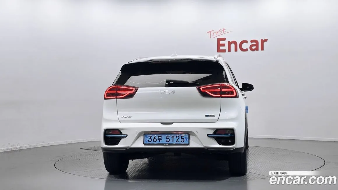 Kia Niro — фото 4