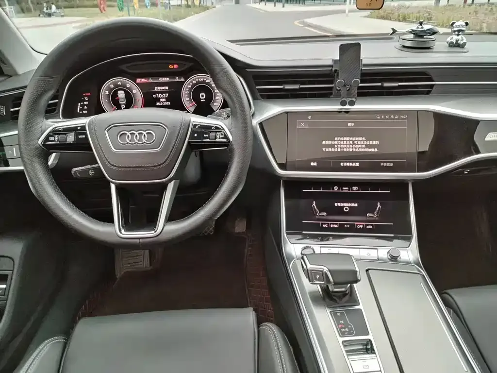 Audi A6L — фото 9