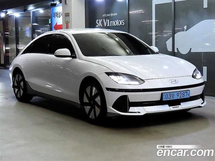 Hyundai Ioniq6 — фото 1