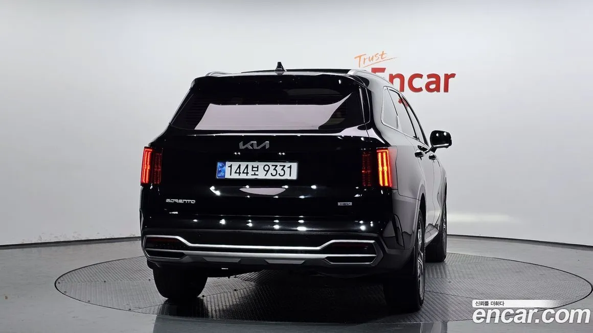 Kia Sorento — фото 4