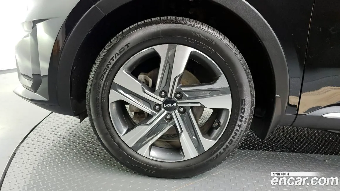Kia Sorento — фото 5