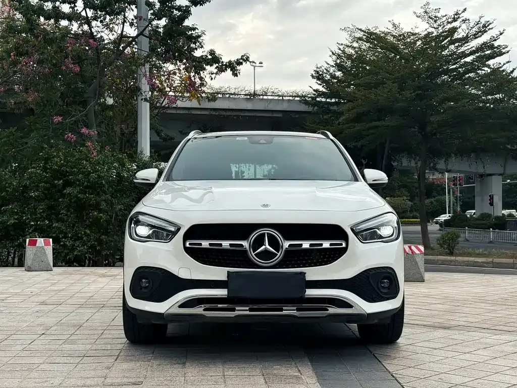 Mercedes-Benz GLA — фото 2